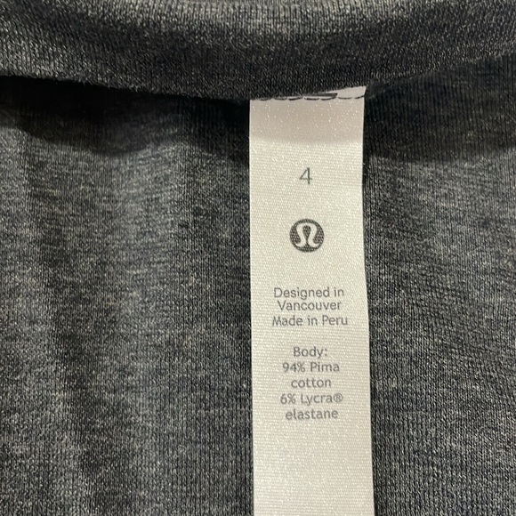 Lululemon Side Tie V-Neck Oversized T-Shirt Heathered Black - Picture 6 of 13